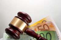 Justicia estudia dispensar del pago de tasas judiciales también a PYMES y autónomos